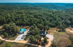 8096 Buffington Road, Summersville, MO 65571