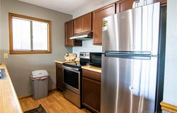 40 Robinwood Drive, Lake Ozark, MO 65049