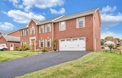 6411 Garrett Ln, Roanoke, VA 24019