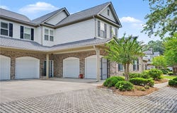 1002 River Oaks Drive, Richmond Hill, GA 31324