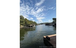 2880 Twin Rivers Point, Camdenton, MO 65020
