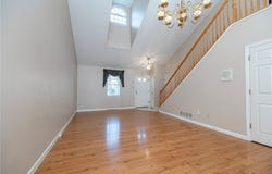 106 Paddock Ln, Whitehall, PA 15236