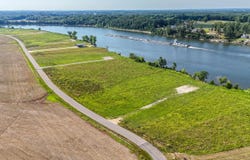 CRAVENS Rd lot: 97, Savannah, TN 38372