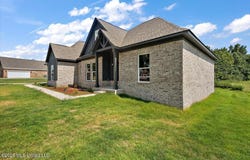 111 Carolina Circle, Senatobia, MS 38668