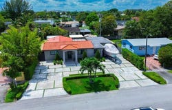 4210 W 6th Ave, Hialeah, FL 33012