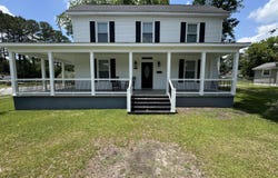 702 N Charlotte Street, Washington, NC 27889