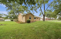 708 S MAIN Street, Morton, IL 61550