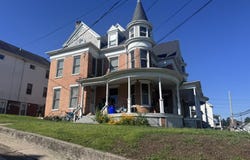 35 W MAIN Street, WINDSOR, PA 17366