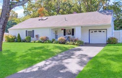 14 Campus Lane, Ronkonkoma, NY 11779