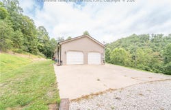 190 Bomont Road, Bomont, WV 25030