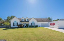 3021 Black Fox Drive, Loganville, GA 30052