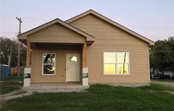 1101 N Main Street, Ottawa, KS 66067
