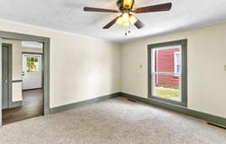 906 E Cale Street, Monett, MO 65708