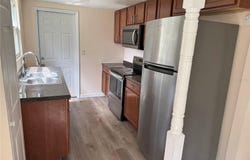 237 E 8TH Street, APOPKA, FL 32703