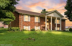 2304 Eminence Rd, Eminence, KY 40019