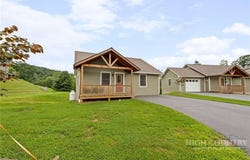 151 Pitts Way, Boone, NC 28645