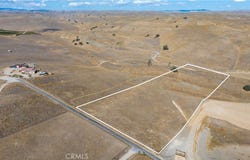 3775 Gruenhagen, Paso Robles, CA 93446