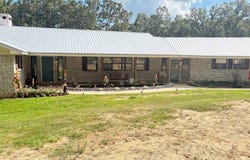 711 Lynn Dr, Winona, MS 38967