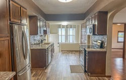 128 E Walnut Avenue, Linton, ND 58552