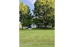 105 W TENNESSEE Street, Chamois, MO 65024