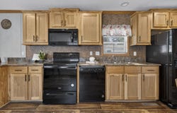 110 Dart Drive, Salem, NH 03079