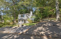 7 Yucca Road, Rocky Point, NY 11778