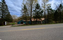 4839 Bunker Hill Road, Central Lake, MI 49622