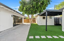 1322 E CATALINA Drive, Phoenix, AZ 85014