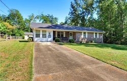 420 Kelly Drive, Eutaw, AL 35462