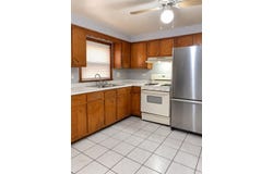 1636 N 33rd Avenue, Melrose Park, IL 60160