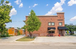 301 E Brown Street, San Saba, TX 76877