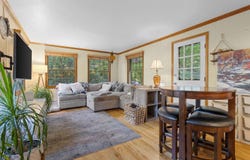 2859 ST ANN Drive, GREEN BAY, WI 54311-5827