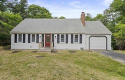 6 Nathans Way, Osterville, MA 02655
