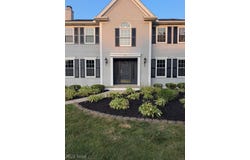 73 Lakecrest Boulevard, Hinckley, OH 44233