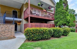 702 Brighton Point, Sandy Springs, GA 30328