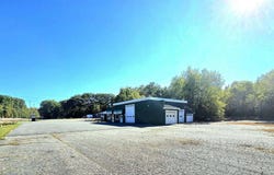 847 Route 3, China, ME 04358