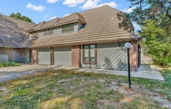 2616 W 24th Terrace, Lawrence, KS 66047