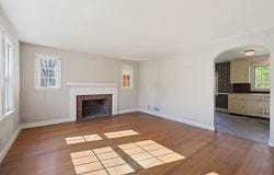 2 Perham St, Bedford, MA 01730