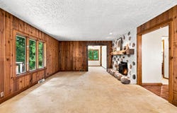 W340N9005 Townline Rd, Oconomowoc, WI 53066