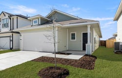 318 Jade St, Maxwell, TX 78656