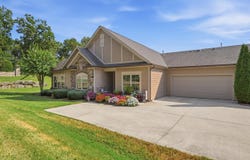 1662 Sedgefield Drive, Ooltewah, TN 37363