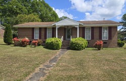 101 Skyline Drive, Barnesville, GA 30204