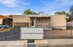 117 Clifton Avenue SE, Albuquerque, NM 87102
