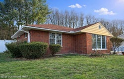 2 W 17th Street, Hazleton, PA 18201