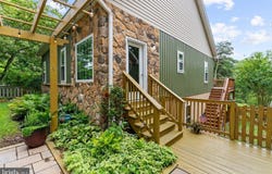 328 OAKDALE Road, PASADENA, MD 21122
