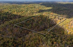607 Gates Line Road, Leon, WV 25123