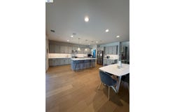 2885 ELLIS TOWN DR, Tracy, CA 95337