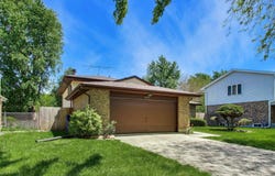 847 College Avenue, Matteson, IL 60443