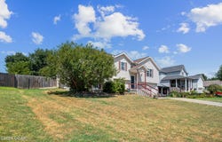 2036 Chickadee Drive, Webb City, MO 64870