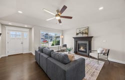 164 Colchester Dr, IowaCity, IA 52245